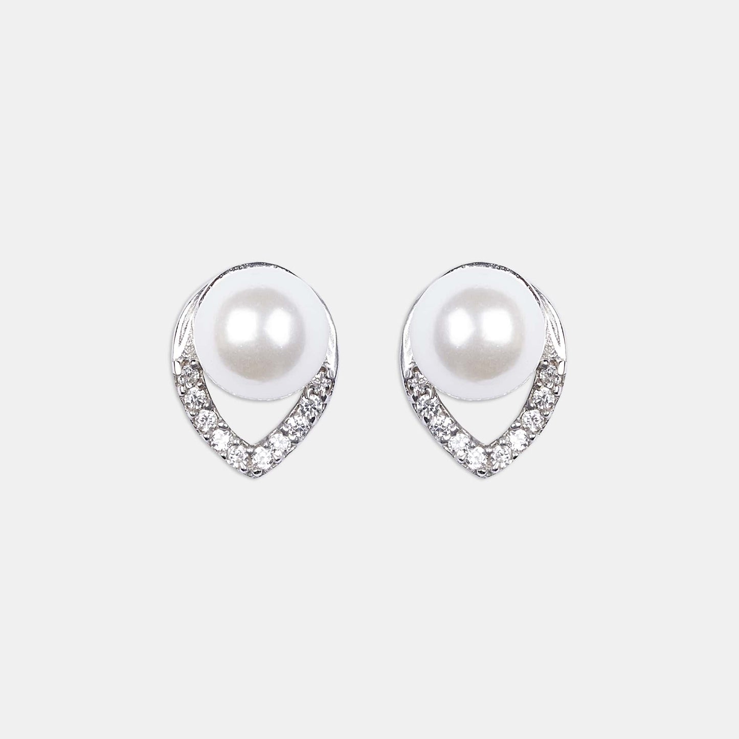 Pearl halo earrings