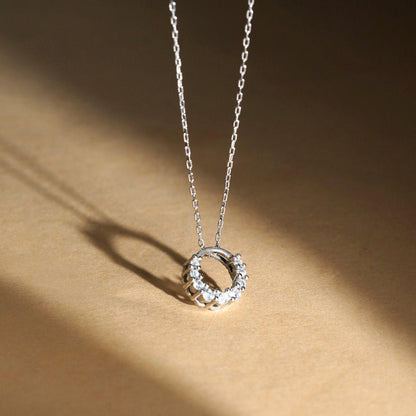 Graceful Orbit Silver Necklace - ornul